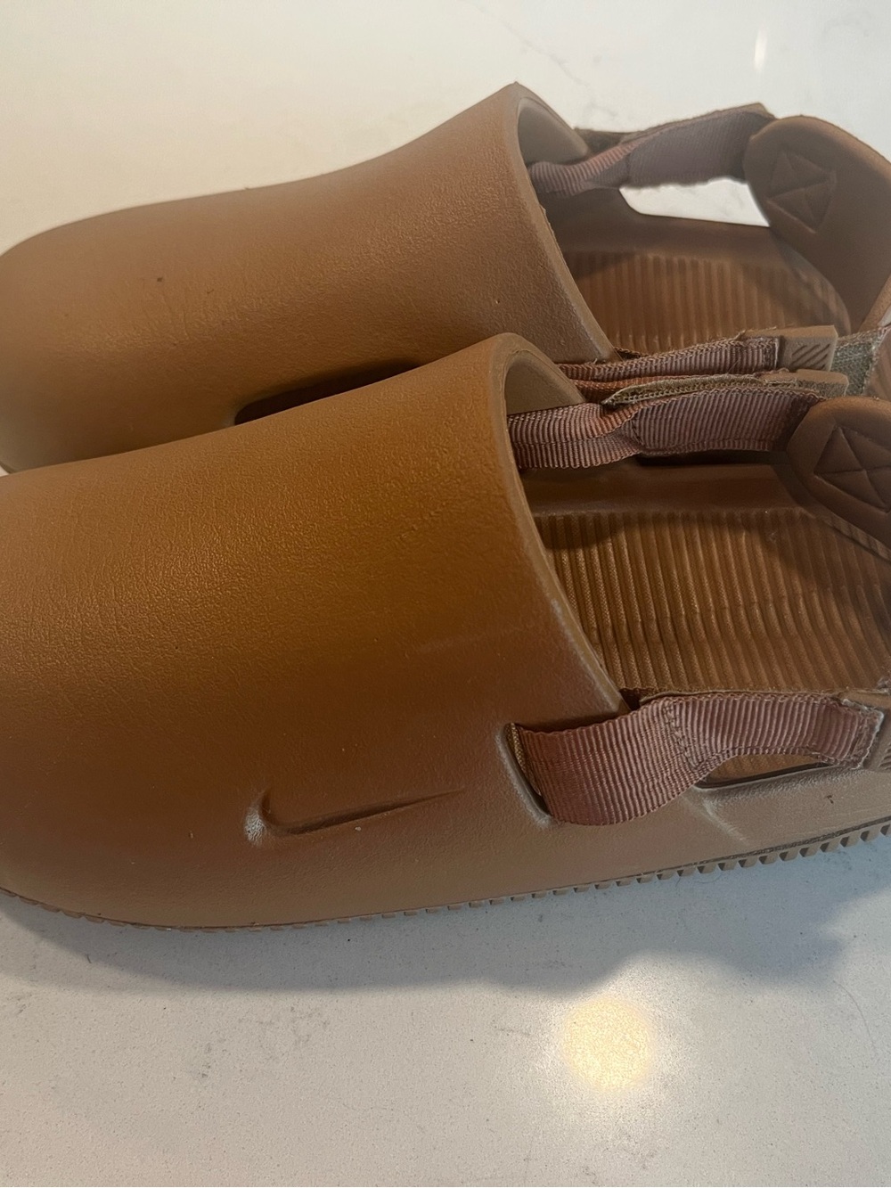 Nike Casual Brown Slip-On Clogs with Heel Strap - Picture 4 of 6